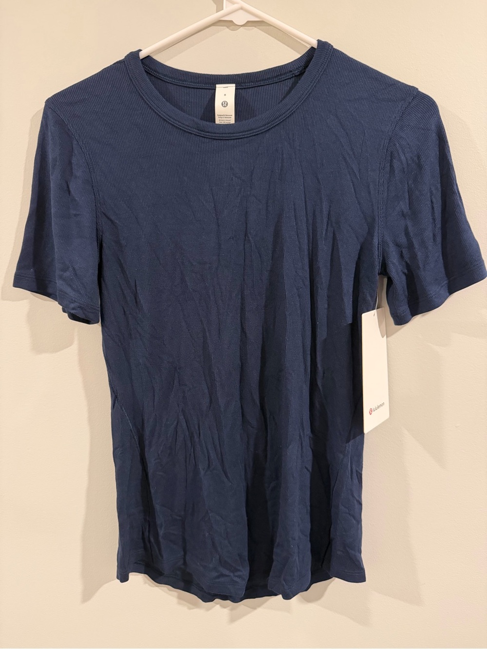 Lululemon Hold Tight Short Sleeve in True Navy, Size 8 (NWT)